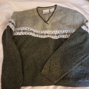 Basic Editions sweater